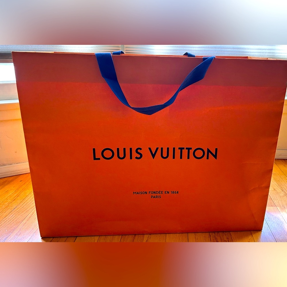 Louis Vuitton XL Shopping Bag & Blue Ribbon